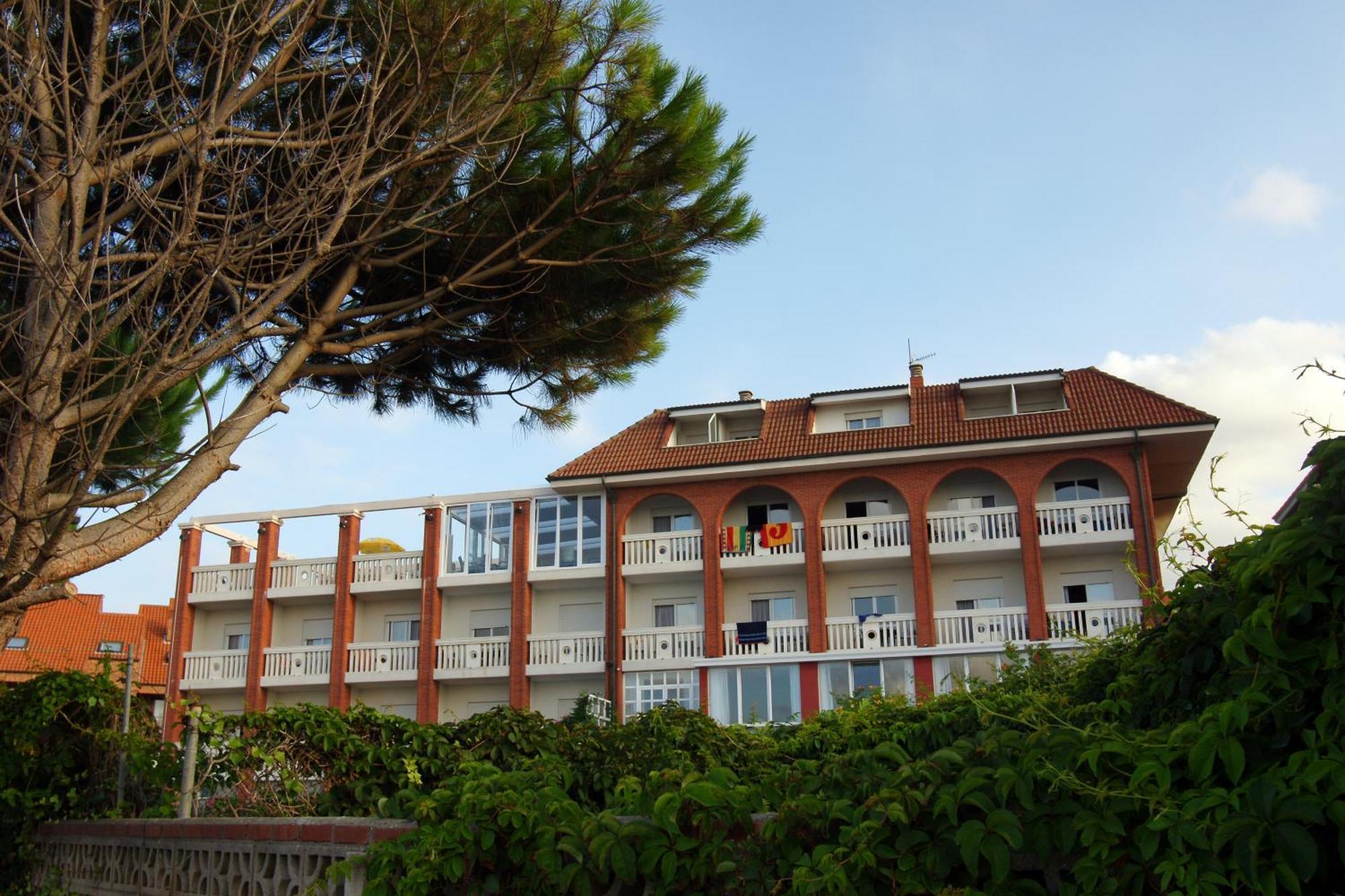 Hotel Torre Cristina Noja Εξωτερικό φωτογραφία